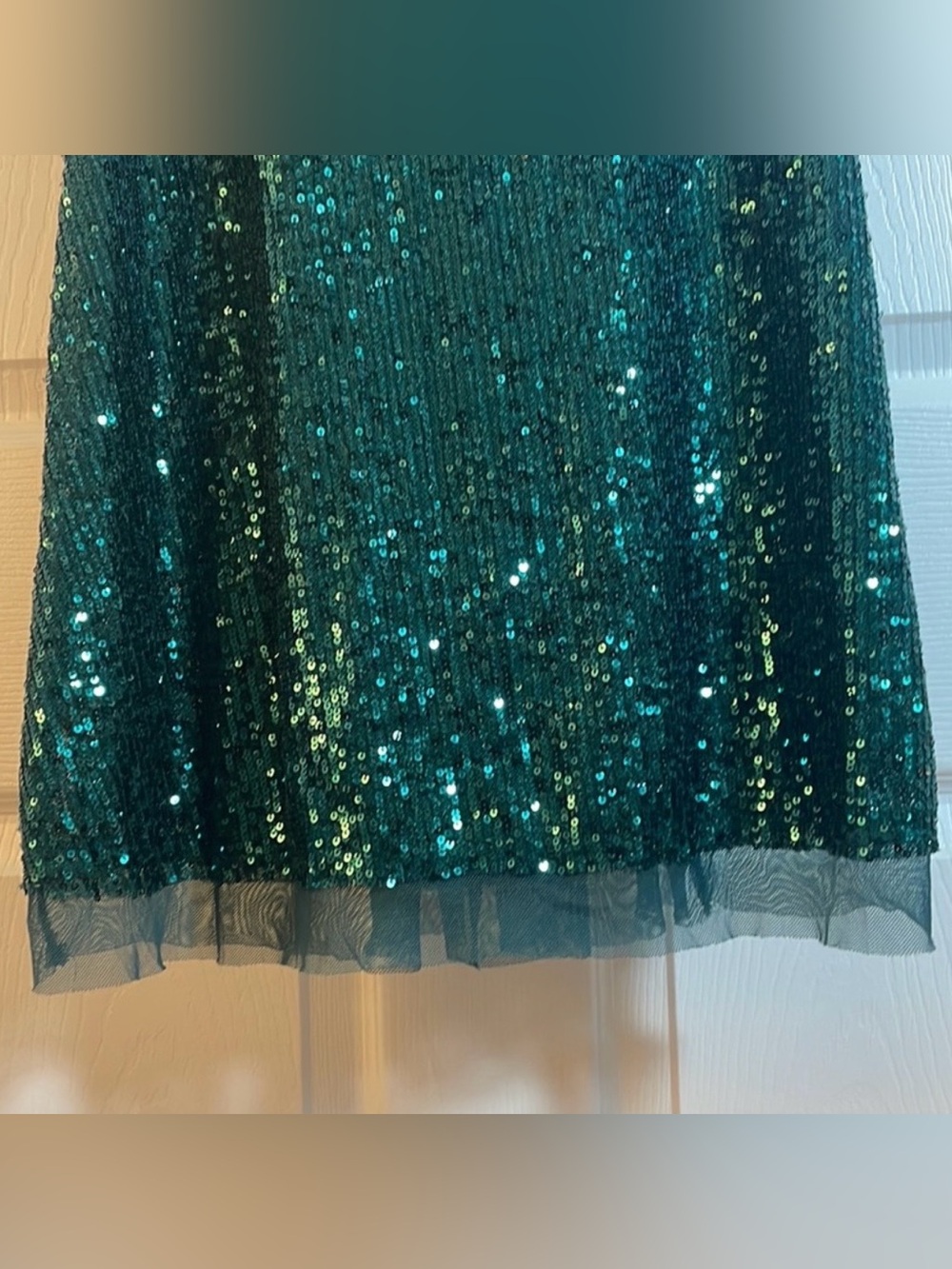FREE PEOPLE SIZE M~STUNNING SEQUIN GREEN V-NECK MINI PARTY DRESS~EVENING DAY - Picture 13 of 15